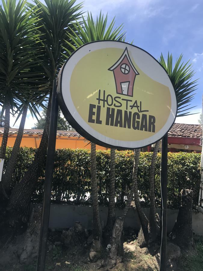 Hostal El Hangar Рионегро Экстерьер фото